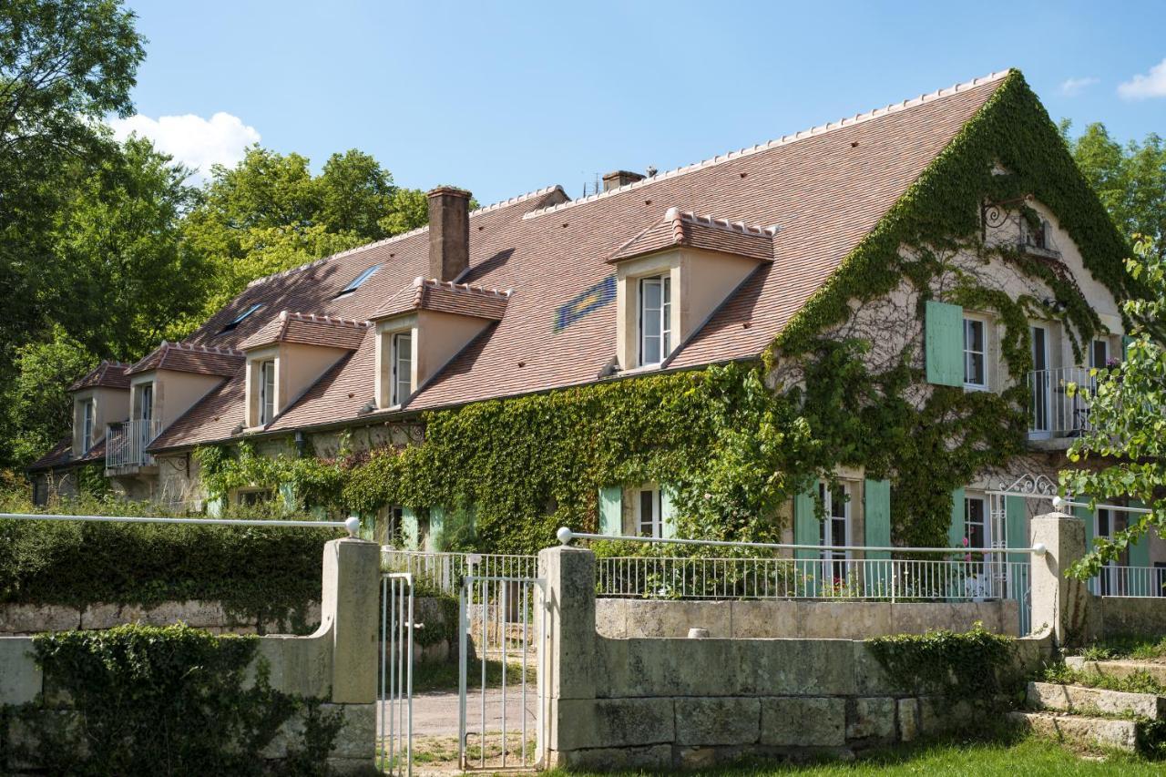 Le Domaine Des Carriers Bed & Breakfast Chevroches Eksteriør bilde