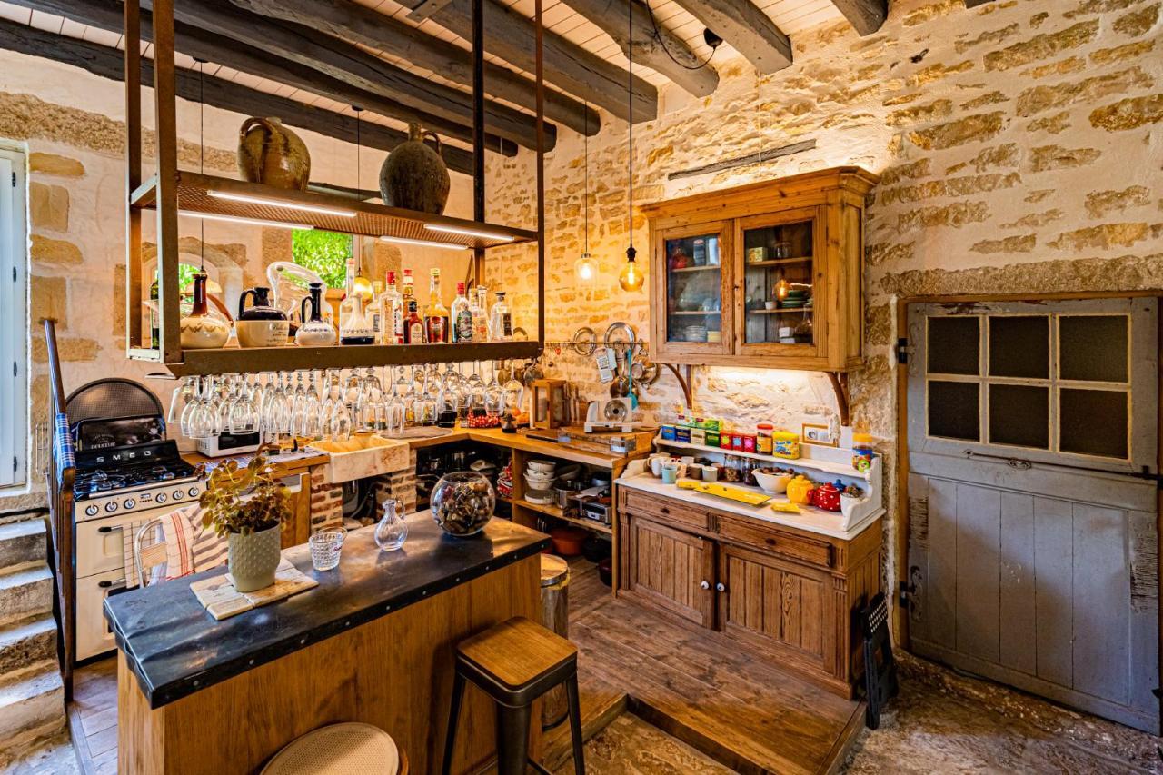 Le Domaine Des Carriers Bed & Breakfast Chevroches Eksteriør bilde