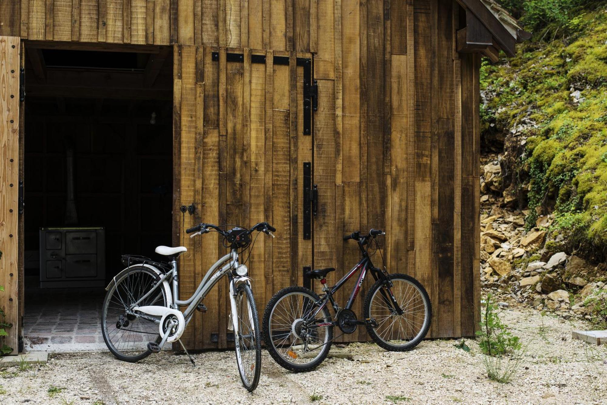 Le Domaine Des Carriers Bed & Breakfast Chevroches Eksteriør bilde