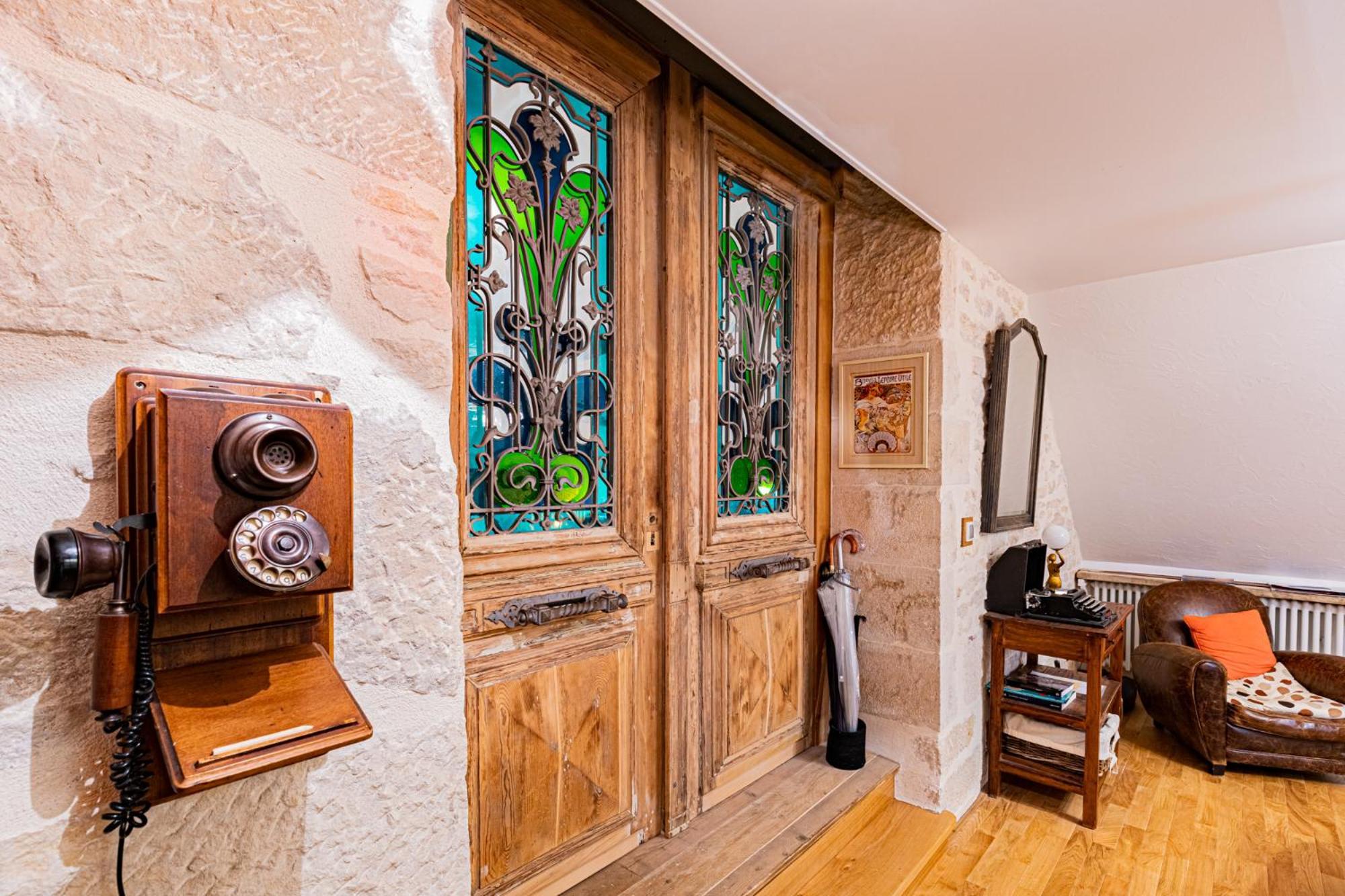 Le Domaine Des Carriers Bed & Breakfast Chevroches Rom bilde