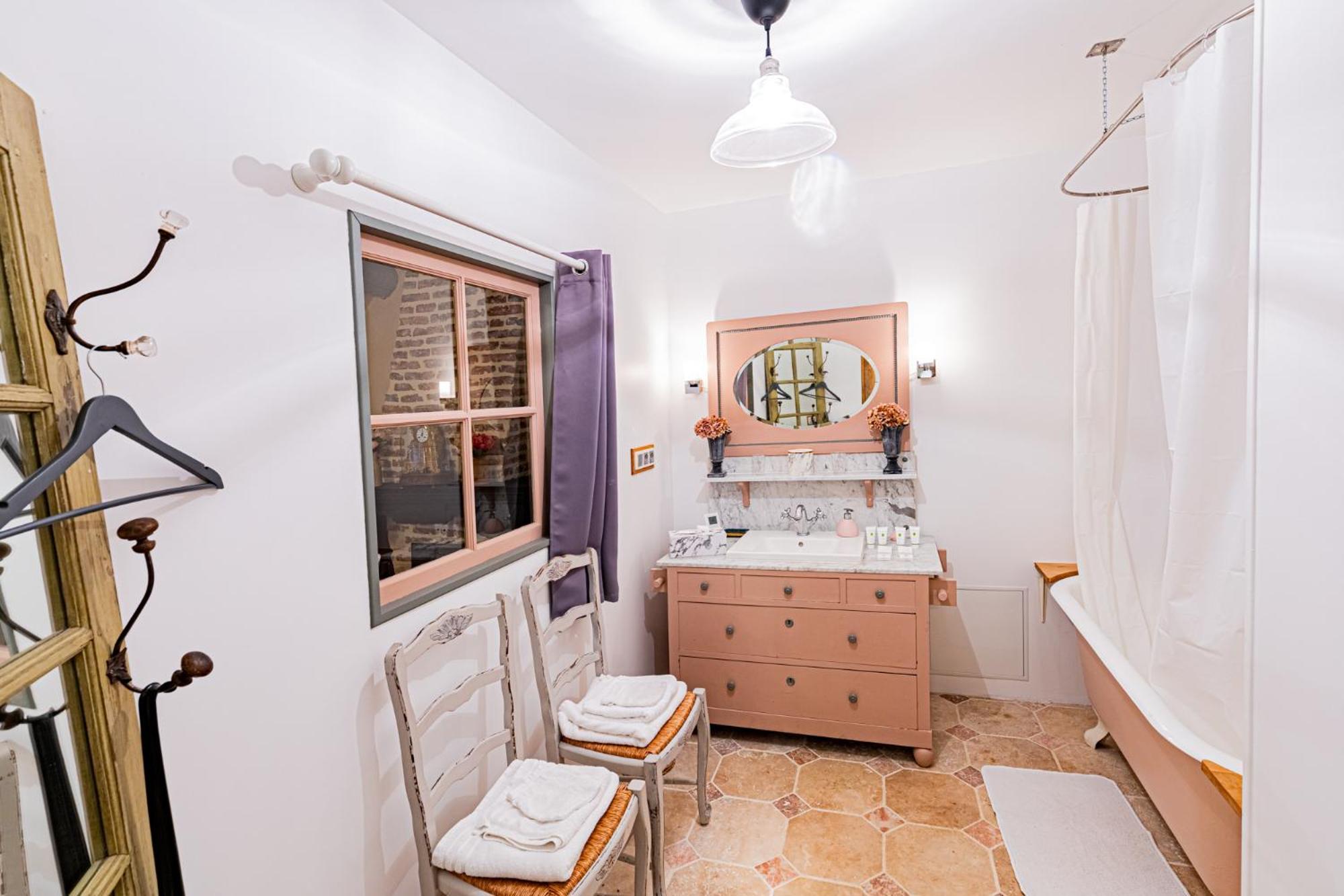 Le Domaine Des Carriers Bed & Breakfast Chevroches Rom bilde